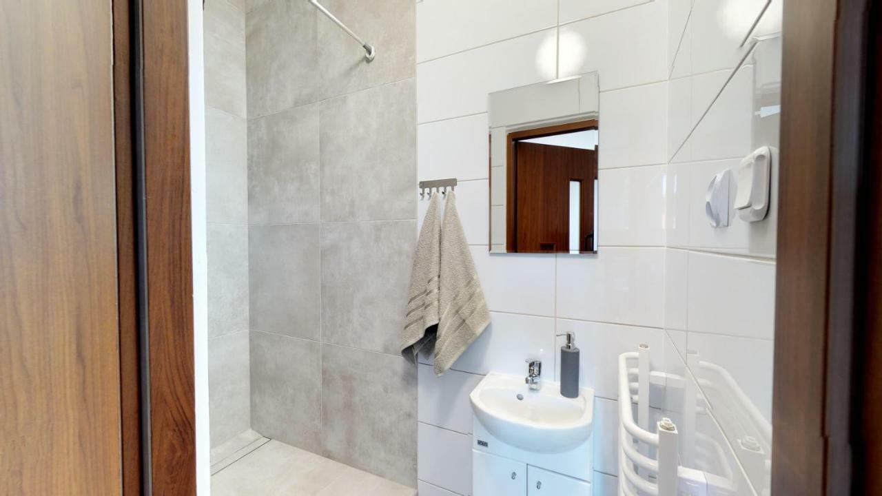New Whitehouse Rooms Гданьск Экстерьер фото